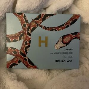 Hourglass ambient snake palette